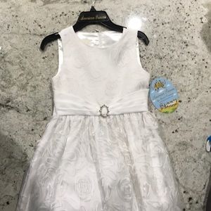 Brand new American Princess Flower Girls Flower Girl /Communion/ Easter
